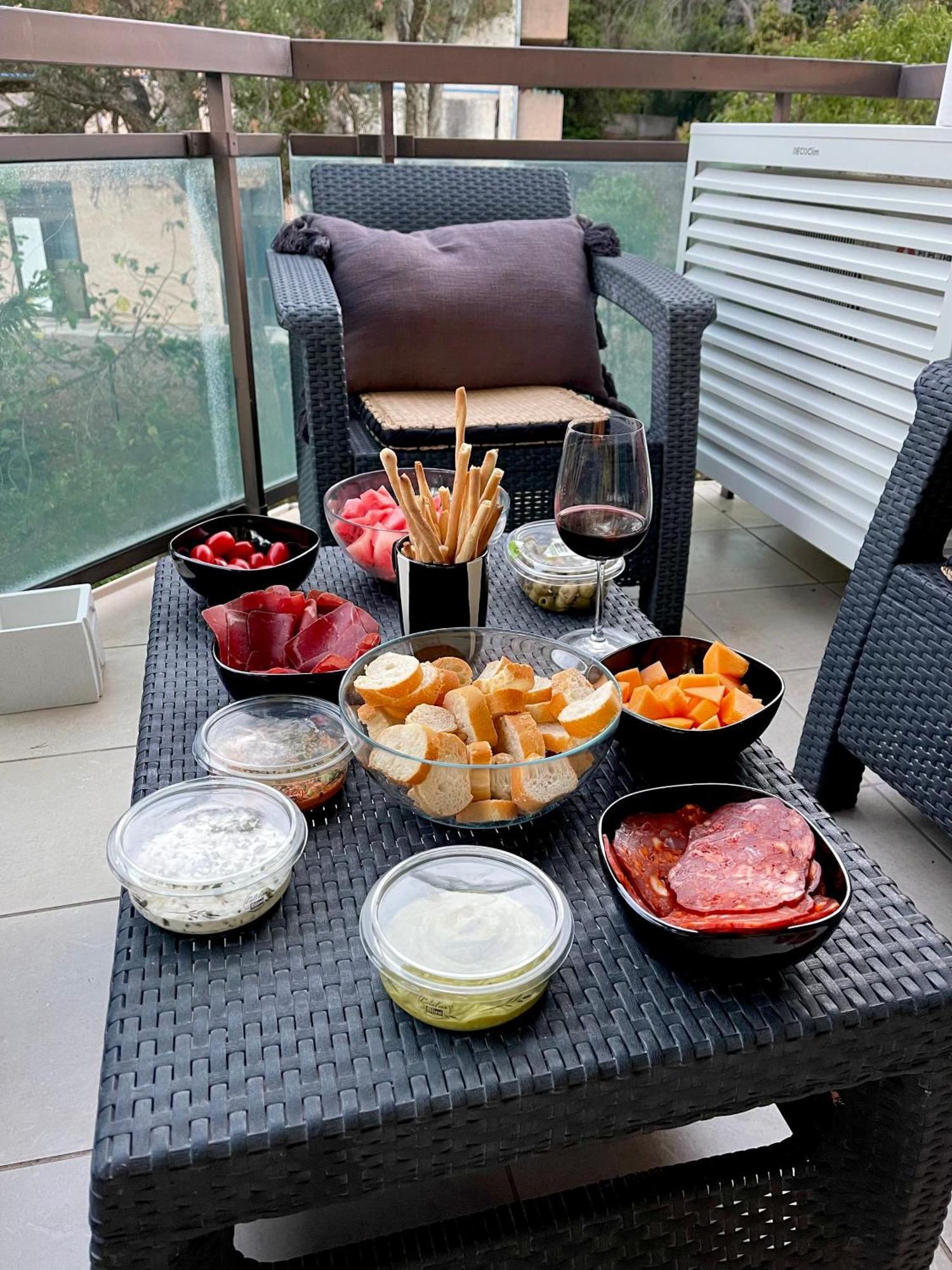 Appartement Plage Et Nature Saint-Raphaël Екстериор снимка