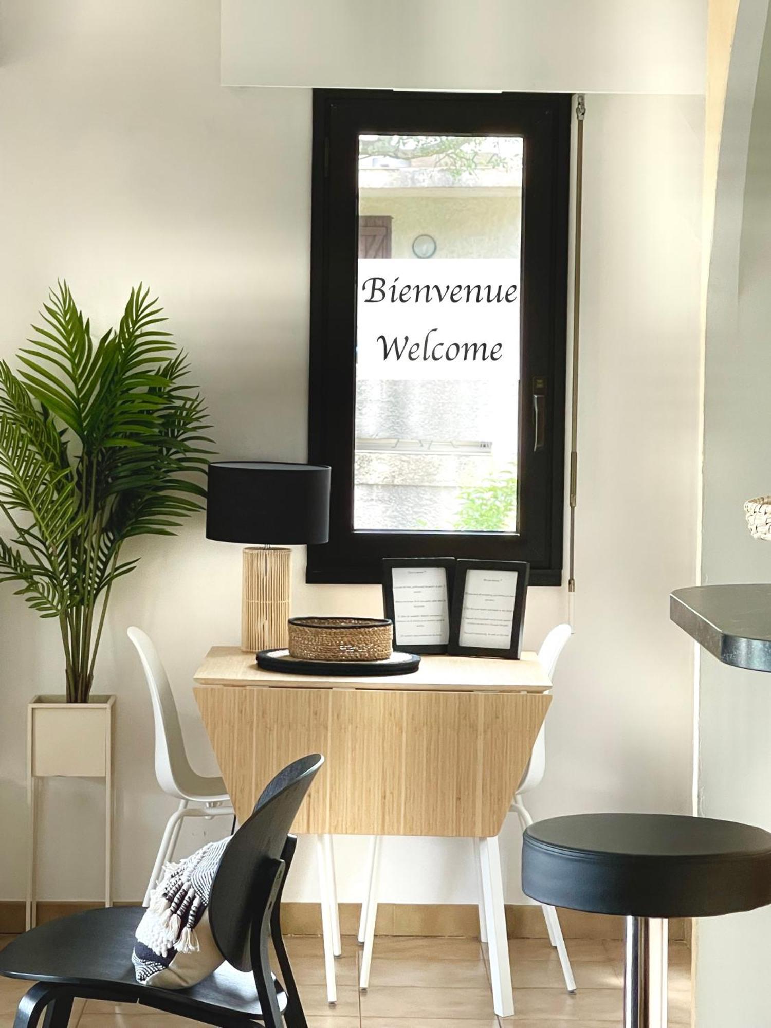 Appartement Plage Et Nature Saint-Raphaël Екстериор снимка